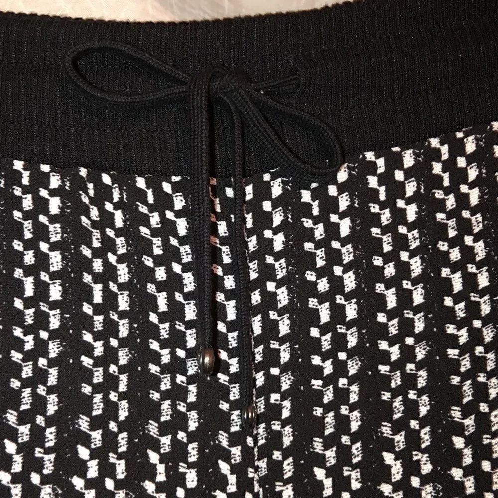 Max Studio L Wide Leg Crepe Cropped Pants Black White - Picture 5 of 13